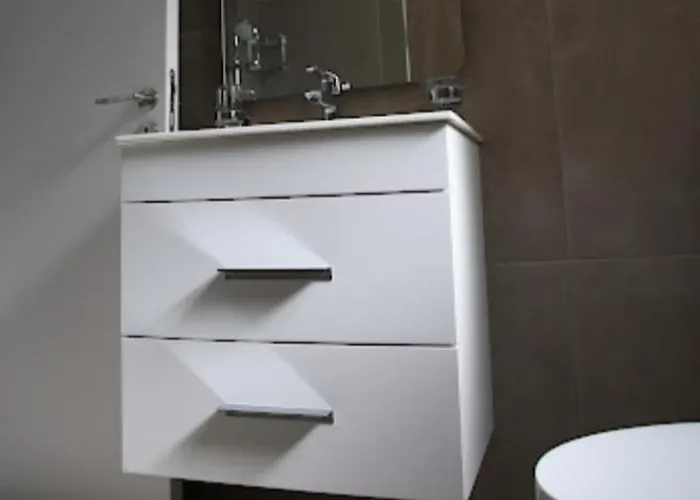 Beautiful Five Minutes From Beach! 珊瑚湾