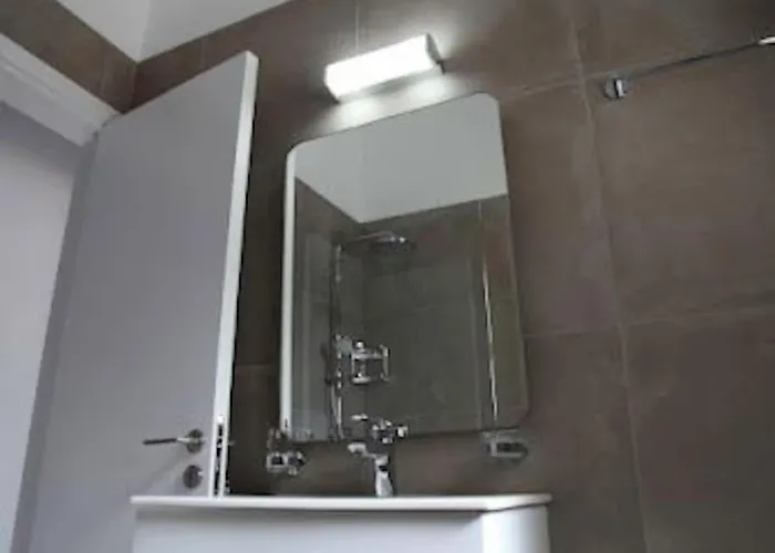 公寓 Beautiful Five Minutes From Beach! 珊瑚湾