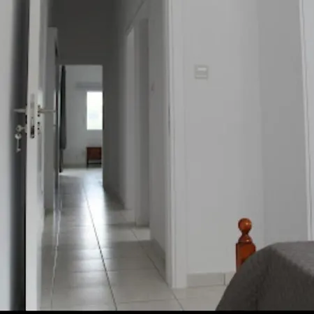 Beautiful Five Minutes From Beach! Appartement Coral Bay