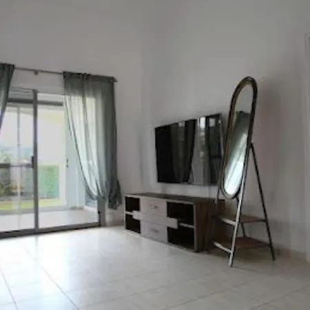 Beautiful Five Minutes From Beach! * Coral Bay