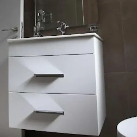 Beautiful Five Minutes From Beach! Appartement *