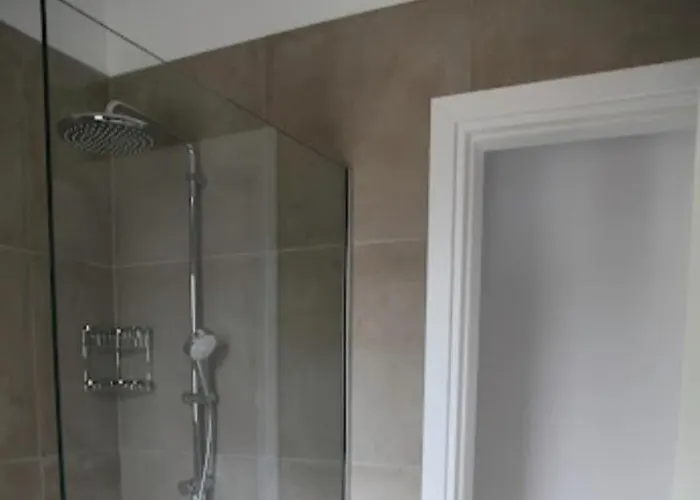 Beautiful Five Minutes From Beach! Apartmán *