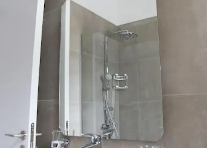 Beautiful Five Minutes From Beach! Apartmán *