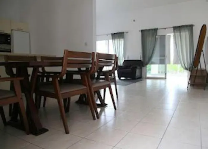 Apartmán Beautiful Five Minutes From Beach!